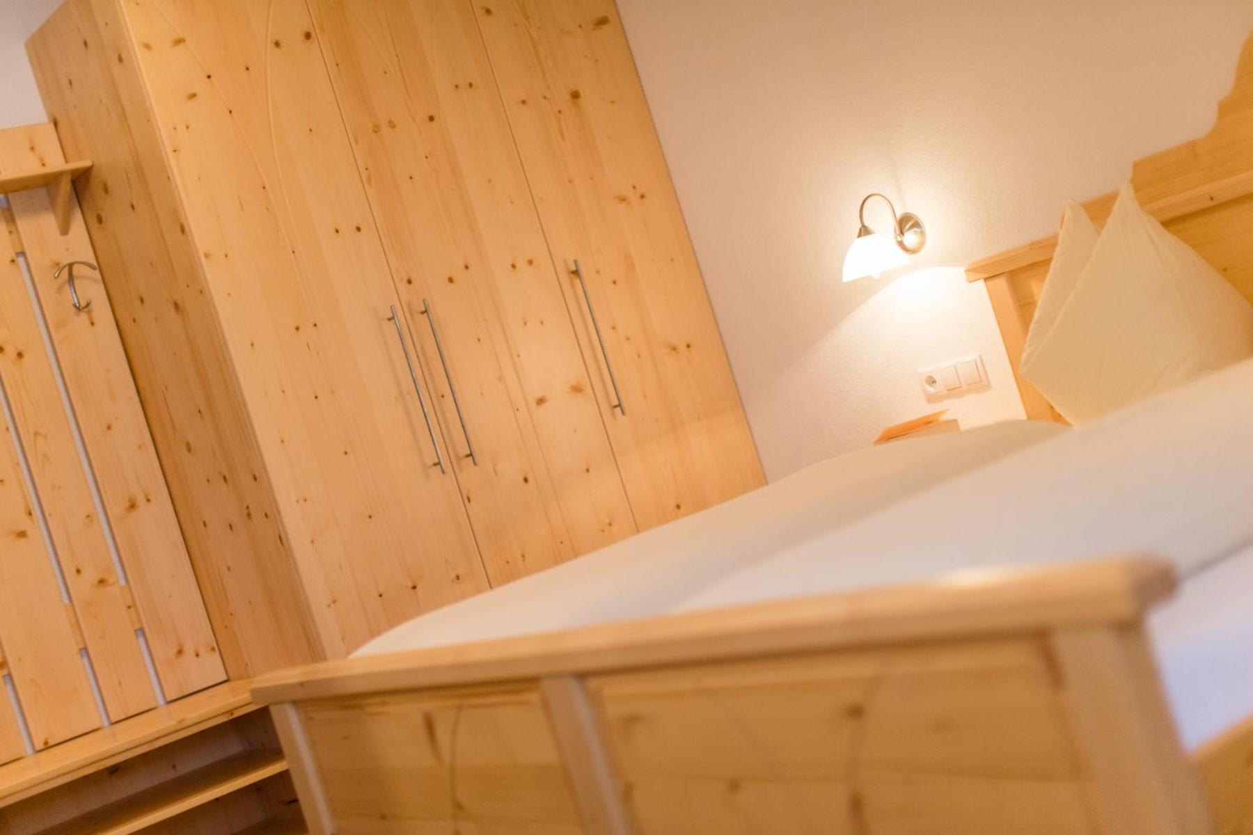 Speckstube Eggerhof Vila Braies  Quarto foto